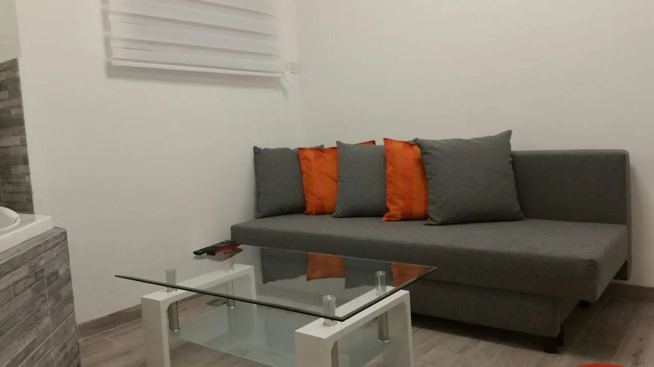 Rothschild 1929 Luxury Apartments Hotel Haifa 3*,  Israel